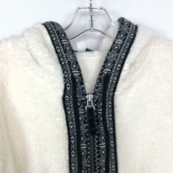 AE American Eagle Sherpa Zip Up Hoodie - Picture 2 of 8